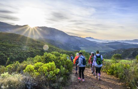 1_Rusty-Gate_Hiking_Groups