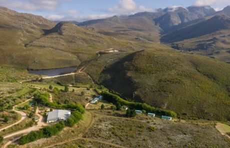 2_Rusty-Gate_Scenic_Drone (1)