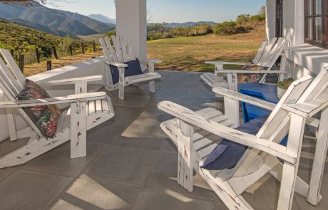 3-Rusty-Gate_Kingfisher-Cottage_Stoep